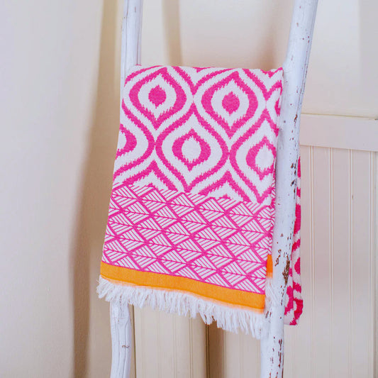Turkish Cotton Fuchia Eye Pattern Throw